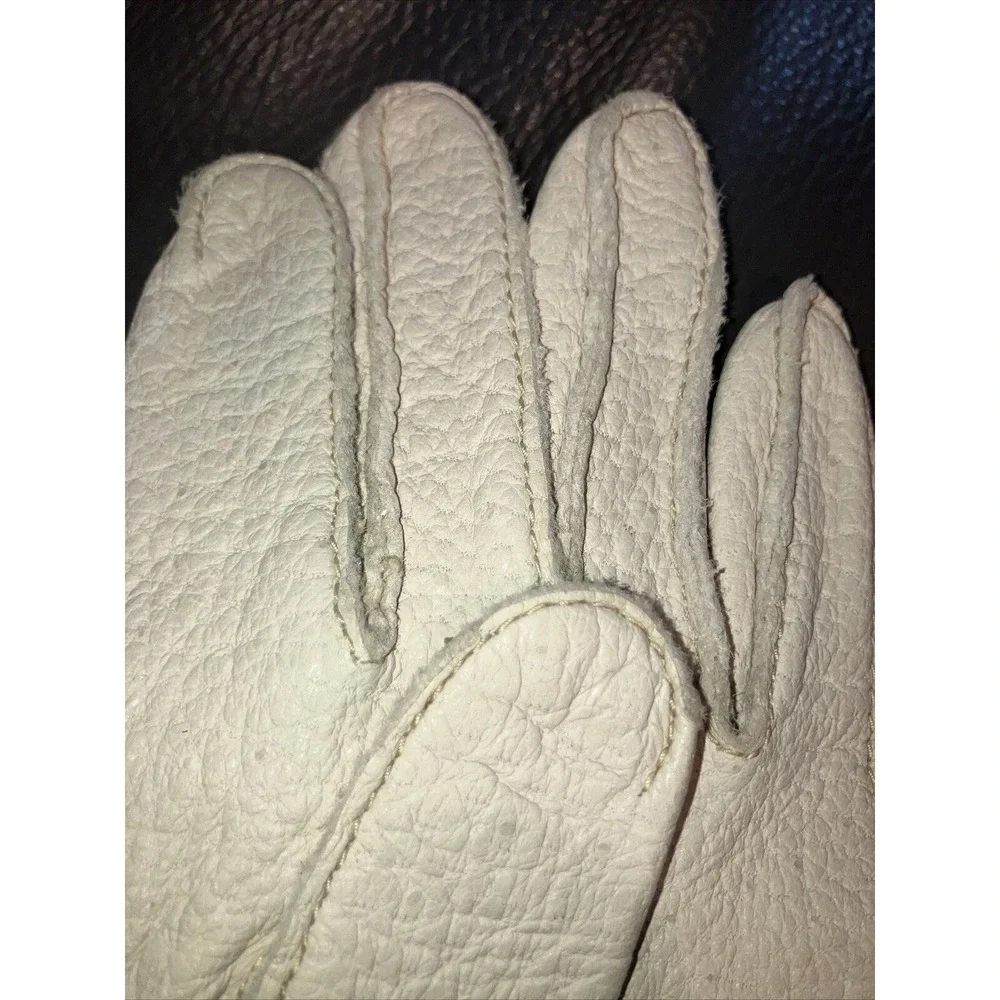 Ben Berger Vintage Off White Pebbled‎ Leather Mid Length Gloves, Cream Textured